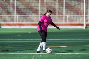 Bild 20 - wCJ VfL Pinneberg - SSV Rantzau : Ergebnis: 0:0